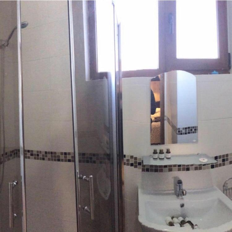 Mishelter Villa Migovo Bagian luar foto